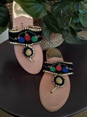 Jack Rogers Handcrafted Black Embellished Leather Thong Sandals Size 5
